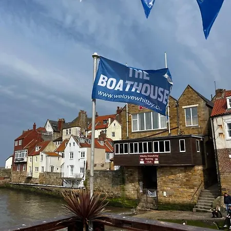 The Boathouse Casa de Férias *